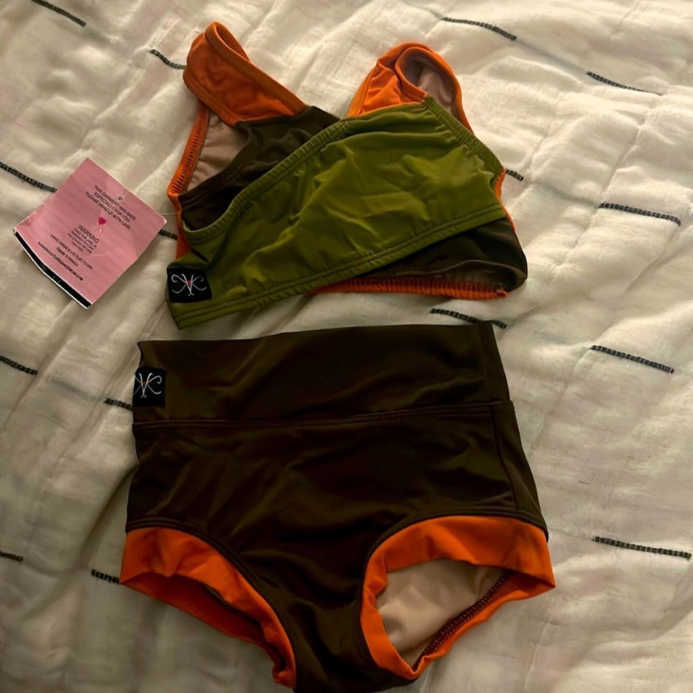 Kandi Kouture 2 piece dance set